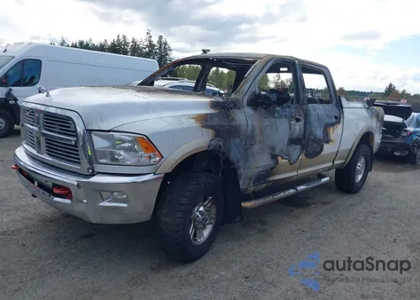 2011 Ram Ram 2500 Laramie z USA, uszkodzony, nr VIN 3D7UT2CL5BG525649